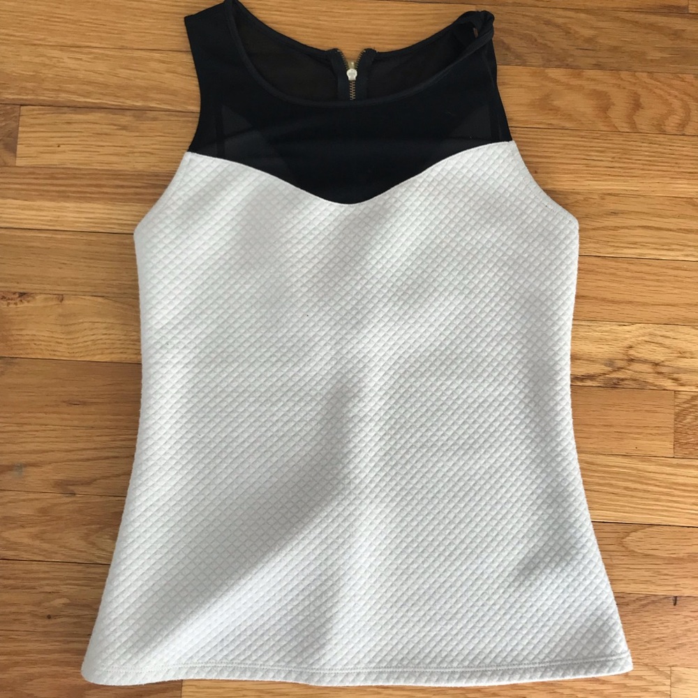 Express fitted top